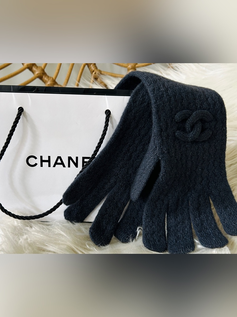 CHANEL 100% Cashmere Black Long CC Logo Long Gloves